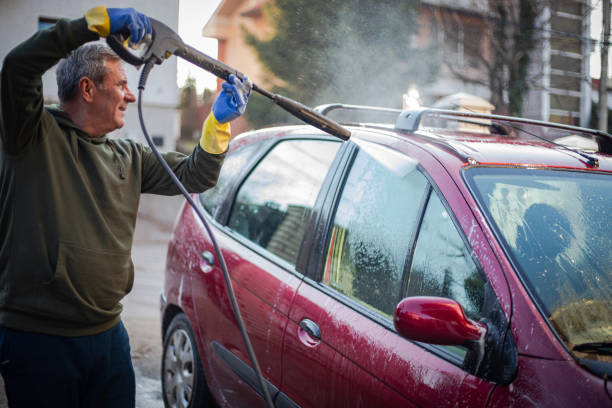 Best Garage Pressure Washing  in St Pete Beach, FL